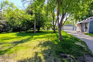 902 Quincy St, Alexandria, MN 56308 - Photo 22