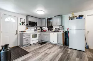 902 Quincy St, Alexandria, MN 56308 - Photo 6