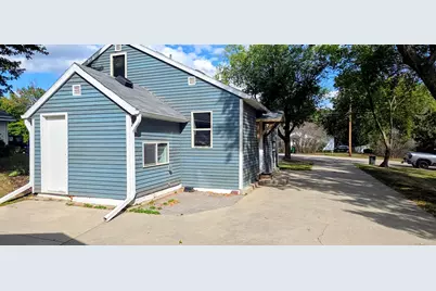902 Quincy Street, Alexandria, MN 56308 - Photo 4