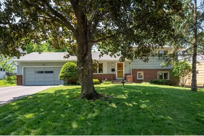 6305 Maloney Avenue, Edina, MN 55343 - Photo 2