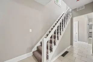 2328 Sheridan Ave N, Minneapolis, MN 55411 - Photo 12