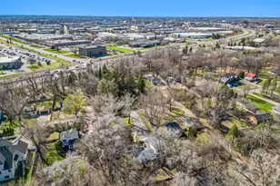 1812 Oakview Ln N, Plymouth, MN 55441 - Photo 50