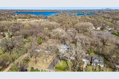 1812 Oakview Lane N, Plymouth, MN 55441 - Photo 48