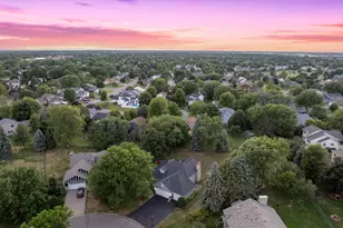 8841 Loch Lomond Ct, Brooklyn Park, MN 55443 - Photo 2