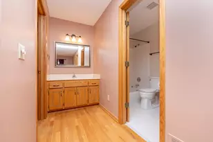 7024 W 113th St, Bloomington, MN 55438 - Photo 20