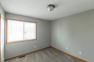 4960 Emmit Dr N, Hugo, MN 55038 - Photo 18