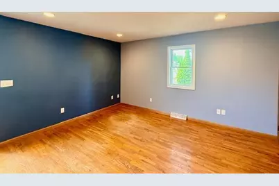213 Cedar Street W, Houston, MN 55943 - Photo 2
