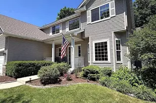 9142 Woodland Dr, Saint Bonifacius, MN 55375 - Photo 2
