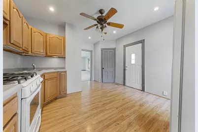 727 Division Street W, Faribault, MN 55021 - Photo 20