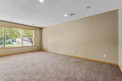6637 Lamplight Drive, Albertville, MN 55301 - Photo 10