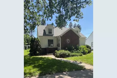 808 Grove Avenue, Montevideo, MN 56265 - Photo 2