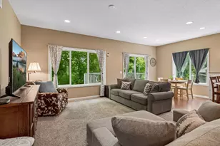 3165 Doneene Ln, Eagan, MN 55121 - Photo 12