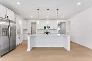2121 Traverse Dr, Lino Lakes, MN 55038 - Photo 2