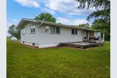 25975 630th Avenue, Alden, MN 56009 - Photo 6