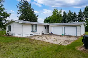 25975 630th Ave, Alden, MN 56009 - Photo 26