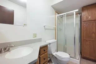 11106 Vessey Ave S, Bloomington, MN 55437 - Photo 20