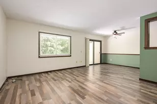 11106 Vessey Ave S, Bloomington, MN 55437 - Photo 8