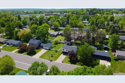 1212 W Marshall Street, Rice Lake, WI 54868 - Photo 8