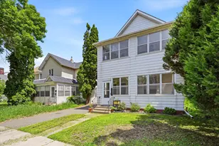 713 2nd Street NE, Minneapolis, MN 55413 - Photo 1