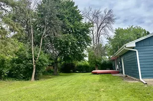 6601 Zealand Ave N, Brooklyn Park, MN 55428 - Photo 20
