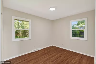 6601 Zealand Avenue N, Brooklyn Park, MN 55428 - Photo 8