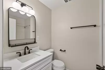 6601 Zealand Avenue N, Brooklyn Park, MN 55428 - Photo 12