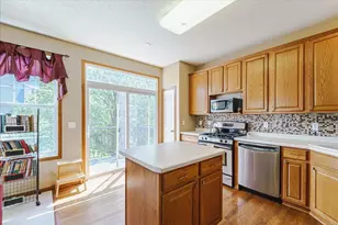 15826 Frisian Ln, Apple Valley, MN 55124 - Photo 12