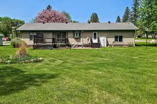 116 Nora St E, Thief River Falls, MN 56701 - Photo 32