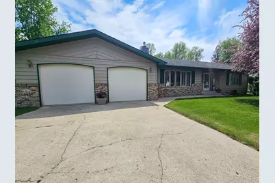 116 Nora Street E, Thief River Falls, MN 56701 - Photo 38