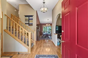 3398 Rolling Hills Dr, Eagan, MN 55121 - Photo 4