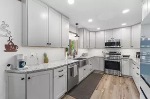12347 Magnolia Circle NW, Coon Rapids, MN 55448 - Photo 8