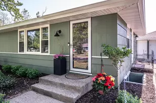 8507 Hadley Ave S, Cottage Grove, MN 55016 - Photo 2