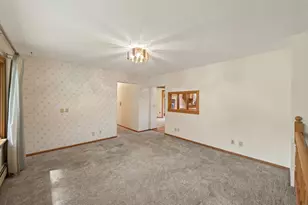 2985 Marion St, Roseville, MN 55113 - Photo 6