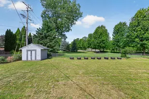 2985 Marion St, Roseville, MN 55113 - Photo 26