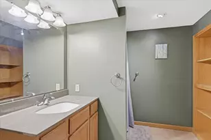 2920 Princeton Ave, Saint Louis Park, MN 55416 - Photo 32
