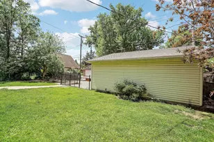 1525 Asbury St, Saint Paul, MN 55108 - Photo 42