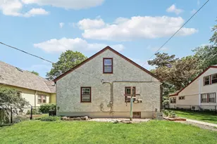 1525 Asbury St, Saint Paul, MN 55108 - Photo 40