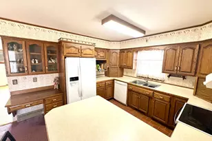 404 E 3rd St, Madison, MN 56256 - Photo 22