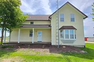 6722 Valleyhigh Rd NW, Byron, MN 55920 - Photo 10