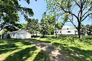 7908 105th St SW, Raymond, MN 56282 - Photo 2