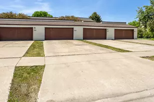 3019 18th St S, Moorhead, MN 56560 - Photo 32