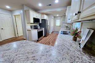 715 Elm St, Anoka, MN 55303 - Photo 8