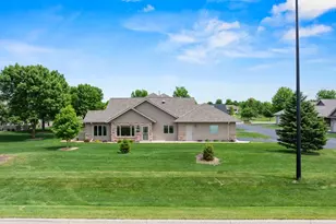 1626 Thunderbird Rd, Marshall, MN 56258 - Photo 6