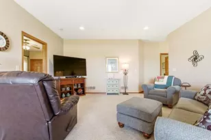 1626 Thunderbird Rd, Marshall, MN 56258 - Photo 20
