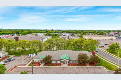 1022 4th Street SE #102, Saint Cloud, MN 56304 - Photo 2