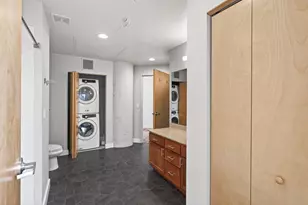 1901 E Hennepin Ave, Minneapolis, MN 55413 - Photo 30