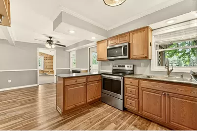 610 10th Street NW, Rochester, MN 55901 - Photo 10