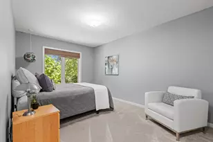 9200 Hearthstead Ln, Eden Prairie, MN 55347 - Photo 38