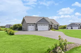 1527 96th St, New Richmond, WI 54017 - Photo 4