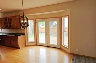 5928 Pintail Ln, White Bear Lake, MN 55110 - Photo 10